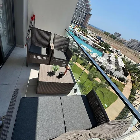 Modern Sea View Flat Pool Long Yeni Iskele Appartement *
